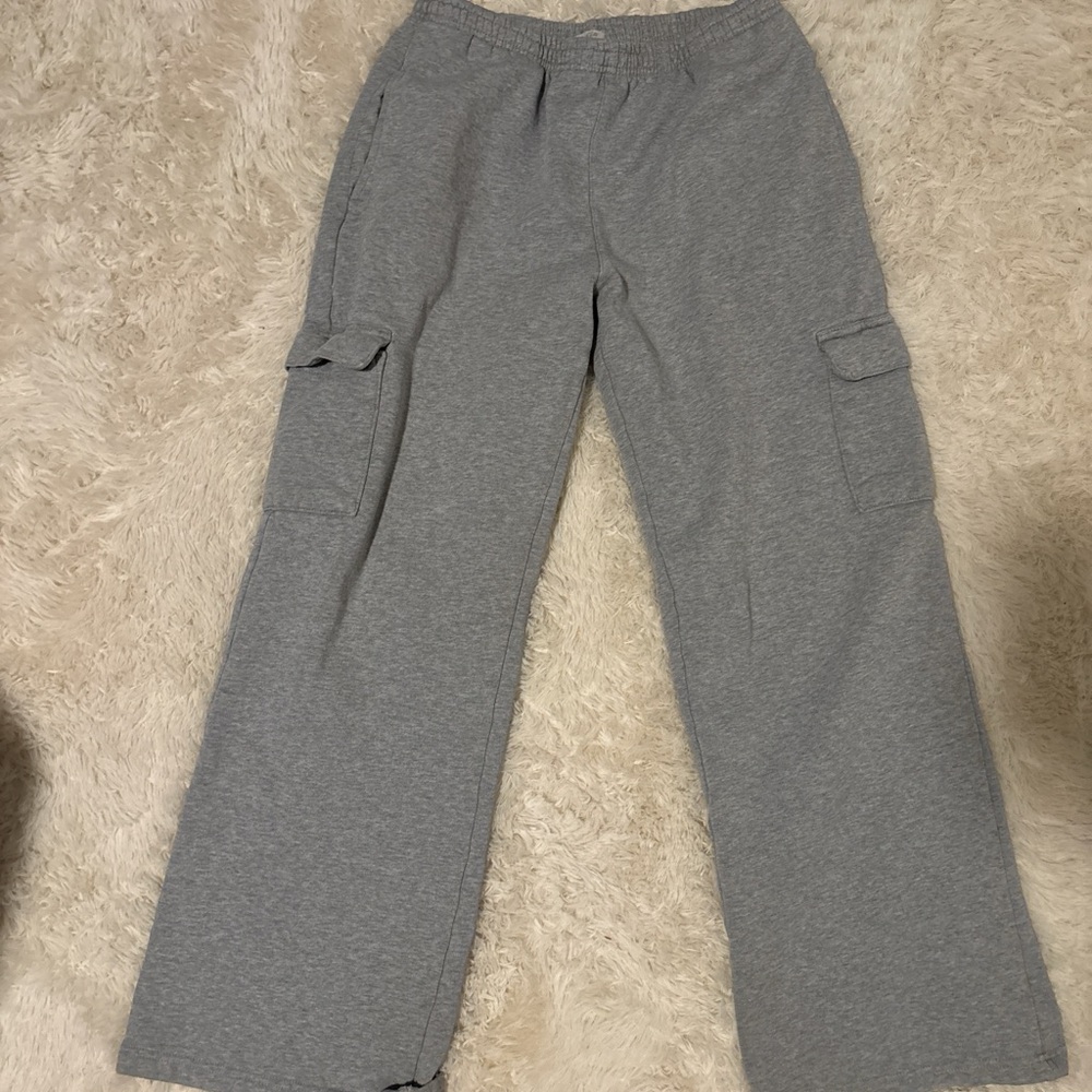 Brandy Melville Gray Cargo Sweatpants